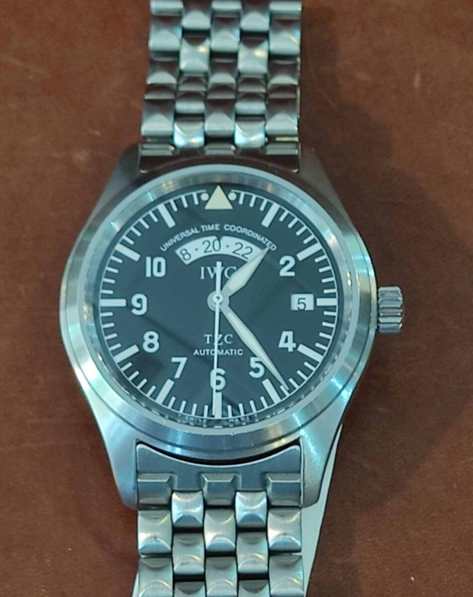פילוט 2 אזורי זמן פלדה אוטומטי IWC