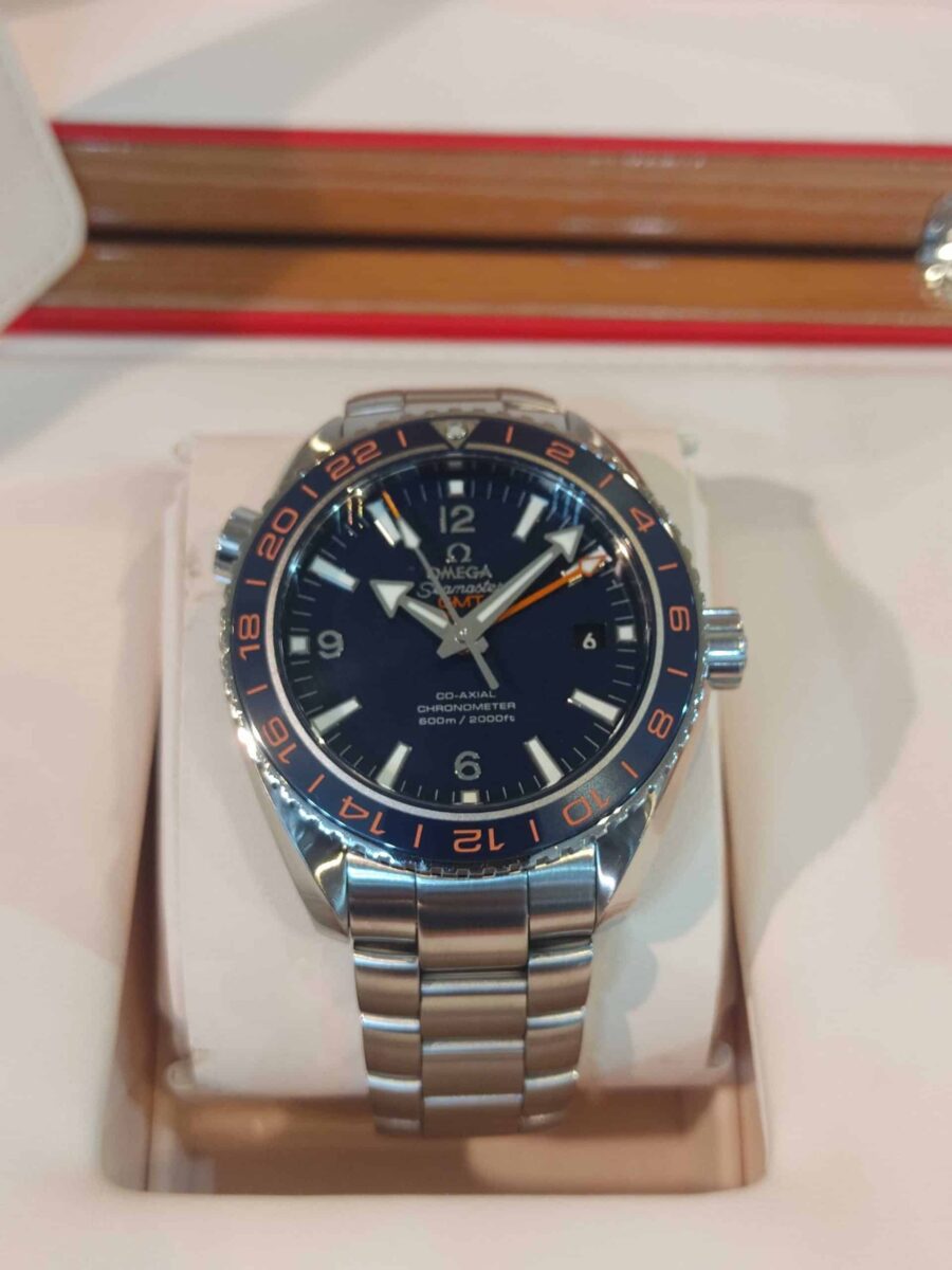 אומגה פלנט אושן 43.5מ"מ קרמי כחול דגם.GMT
