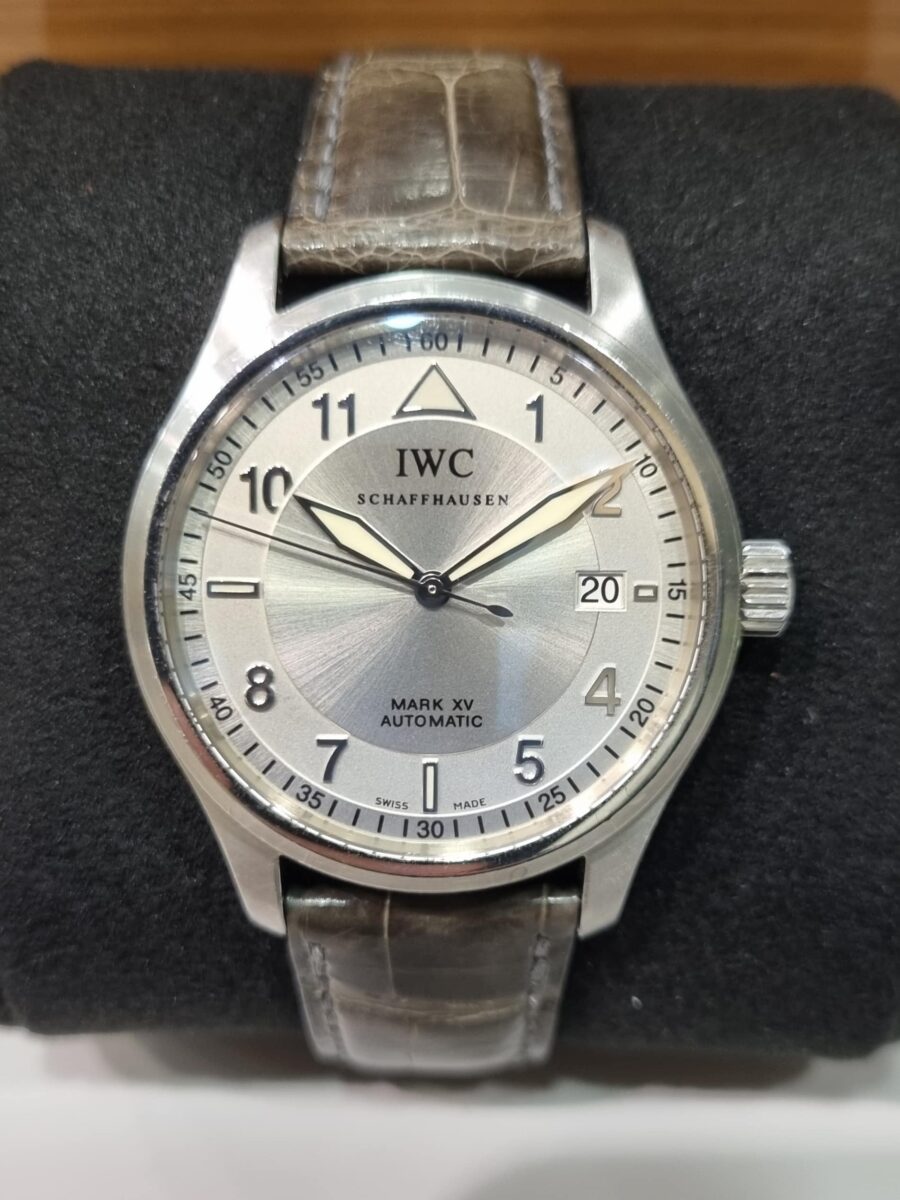 IWC פילוט ספיטפייר עם מנגנון אוטומטי