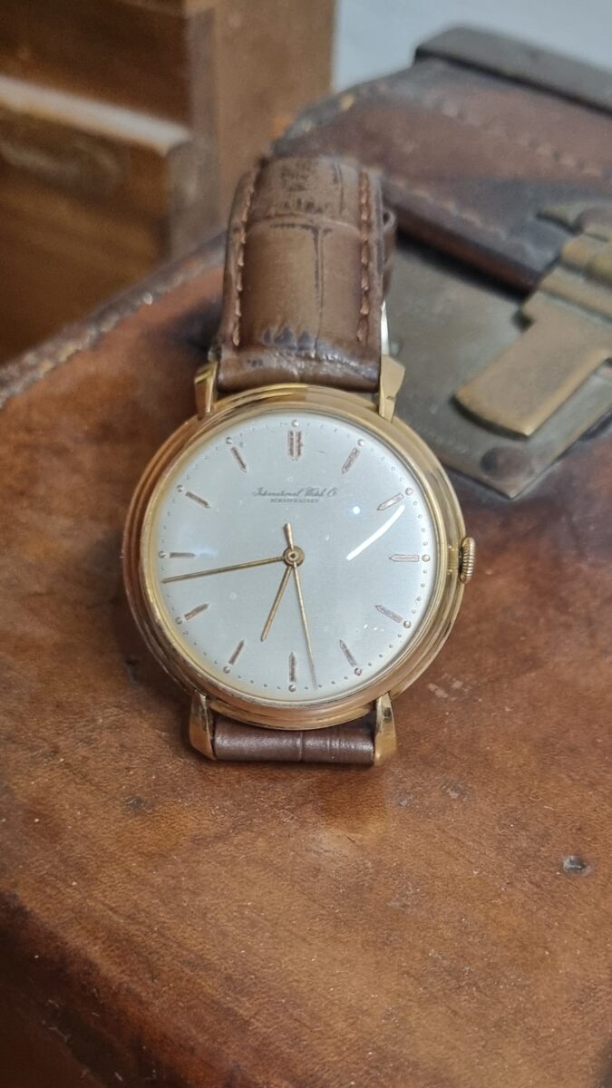 שפהאוזן-IWC קליבר .89 וינטג’ רוז גולד