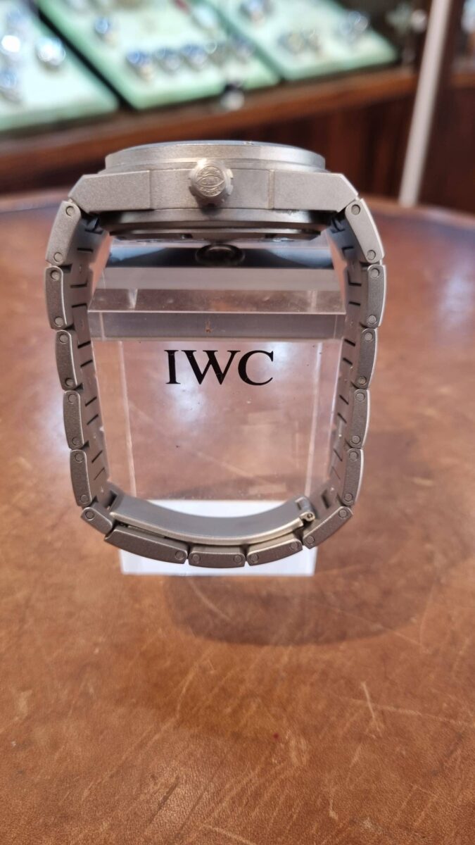 IWC אינג’ניר מהדורה מיוחדת איי אם ג’י עבור מרצדס טיטניום מנגנון אוטומטי דגם.3227 יד שנייה שנת 2005