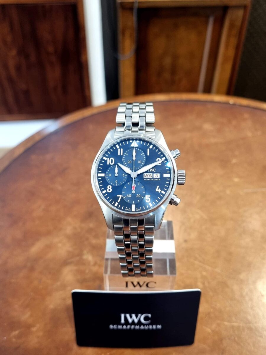IWC פילוט כרונוגרף אוטומטי לוח כחול יד שנייה שנת 2021 דגם.388102