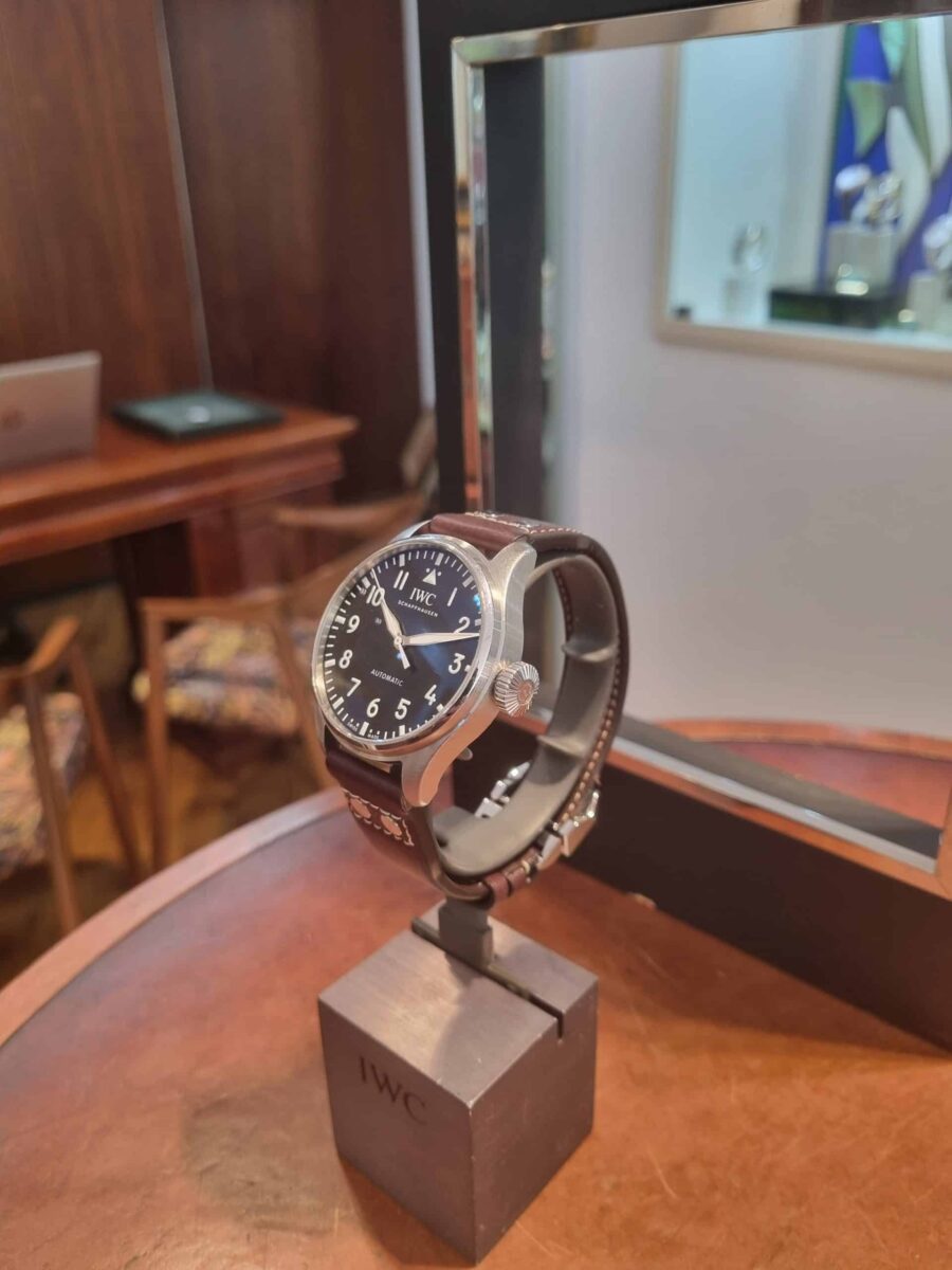 IWC ביג פילוט 43מ"מ מננגנון אוטומטי יד שנייה דגם.329301 לוח שחור