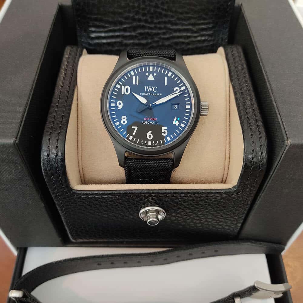 IWC פילוט טופ גאן שחור קרמי