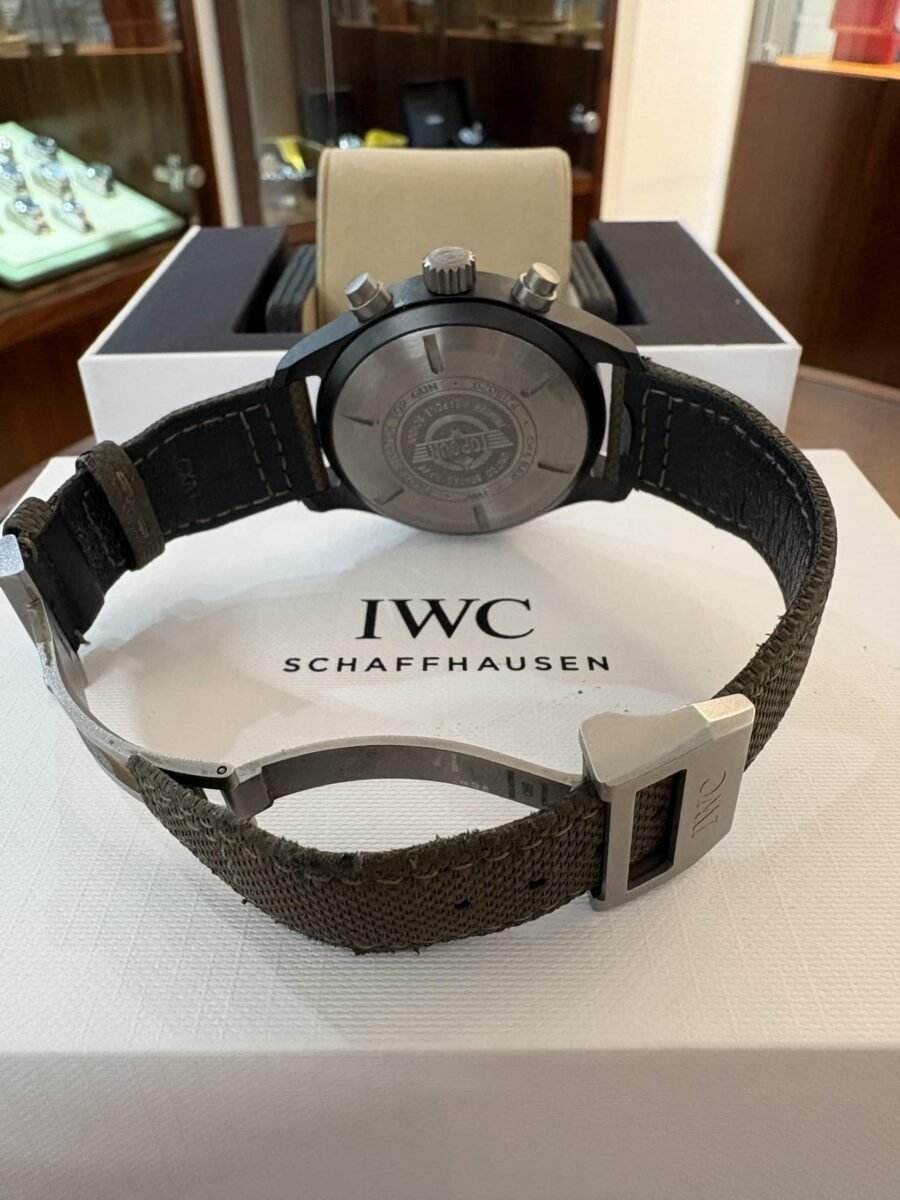 IWC פילוט כרונוגרף קרמי שחור "טופ-גאן" 44.5ממ דגם.IW389101 יד שנייה