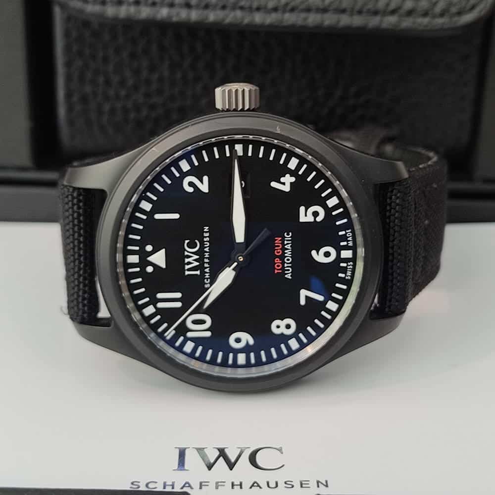 IWC פילוט טופ גאן שחור קרמי
