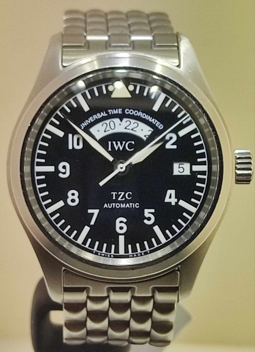 פילוט 2 אזורי זמן פלדה אוטומטי IWC