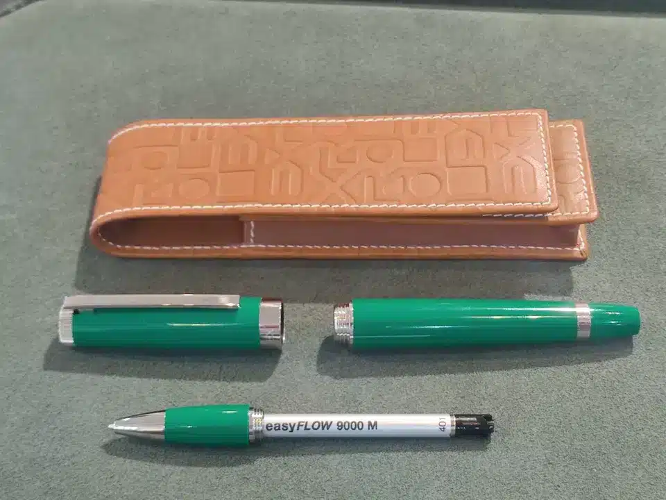 Set Rolex Green Rolleball pen + Leather Pouch